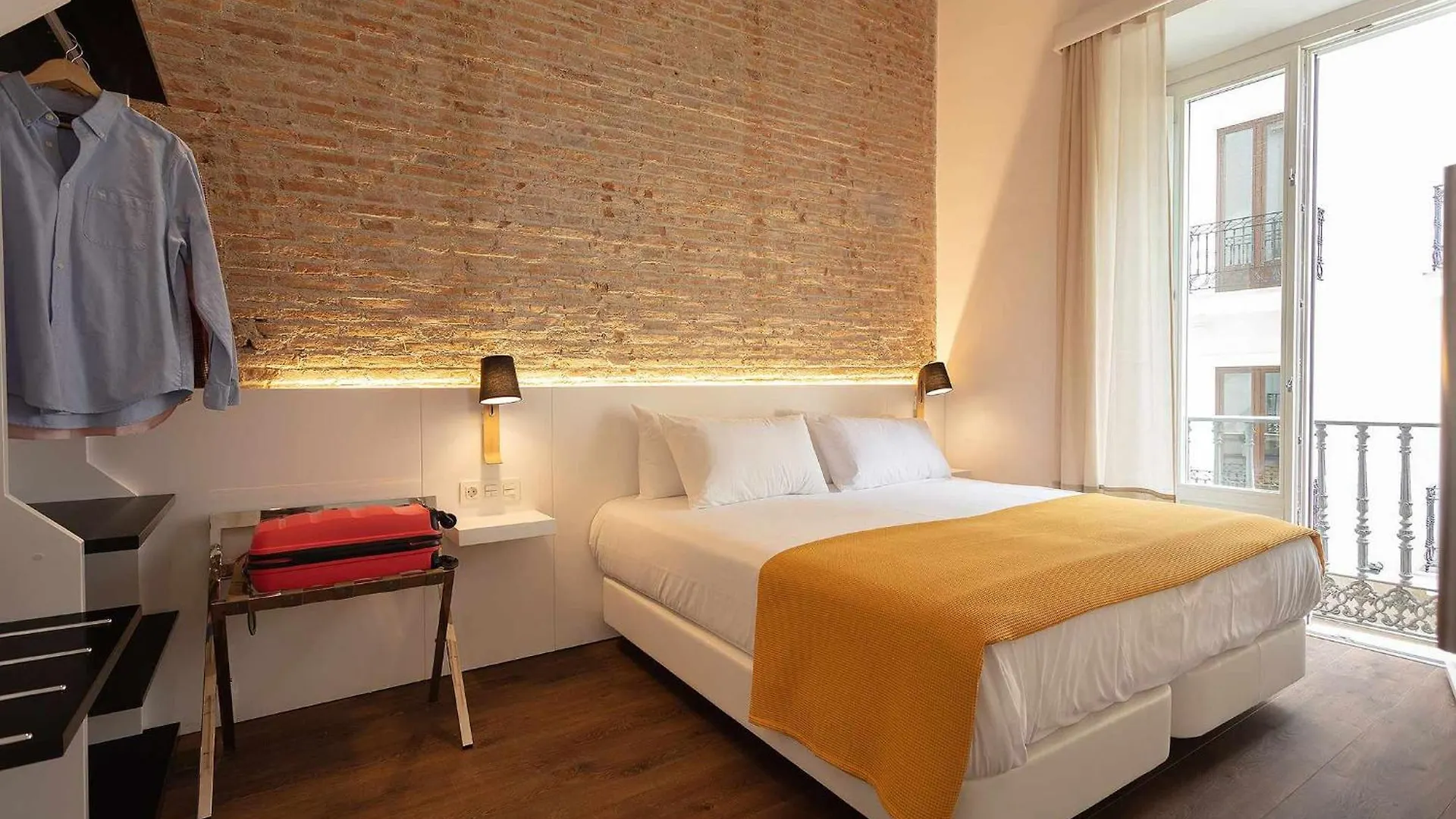Casa Miravalle Catedral Granada Aparthotel